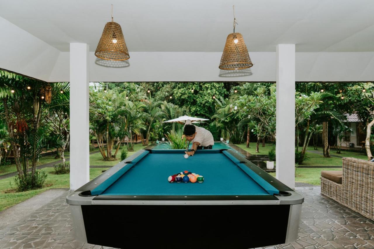 Agung Wiwin Homestay & Restaurant Mengwi Exterior photo